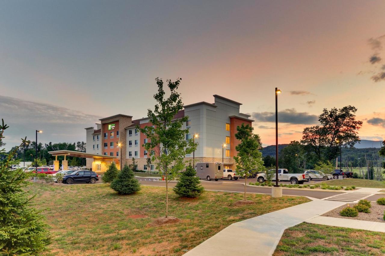 Holiday Inn Express & Suites - Saugerties - Hudson Valley By Ihg Exterior foto